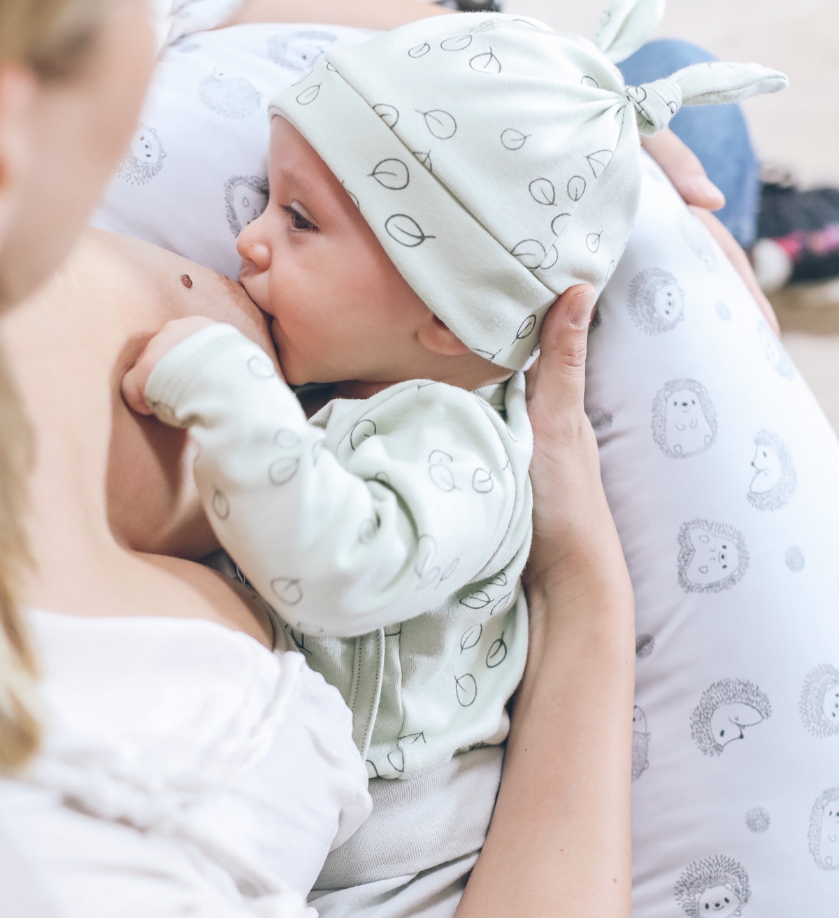 Baobaby - Jastuk za dojenje od organskog pamuka - Grey Spikey