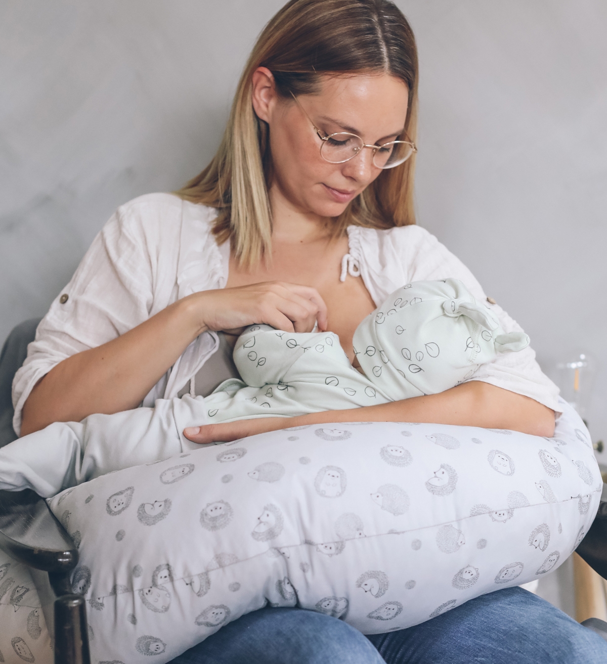 Baobaby - Jastuk za dojenje od organskog pamuka - Grey Spikey