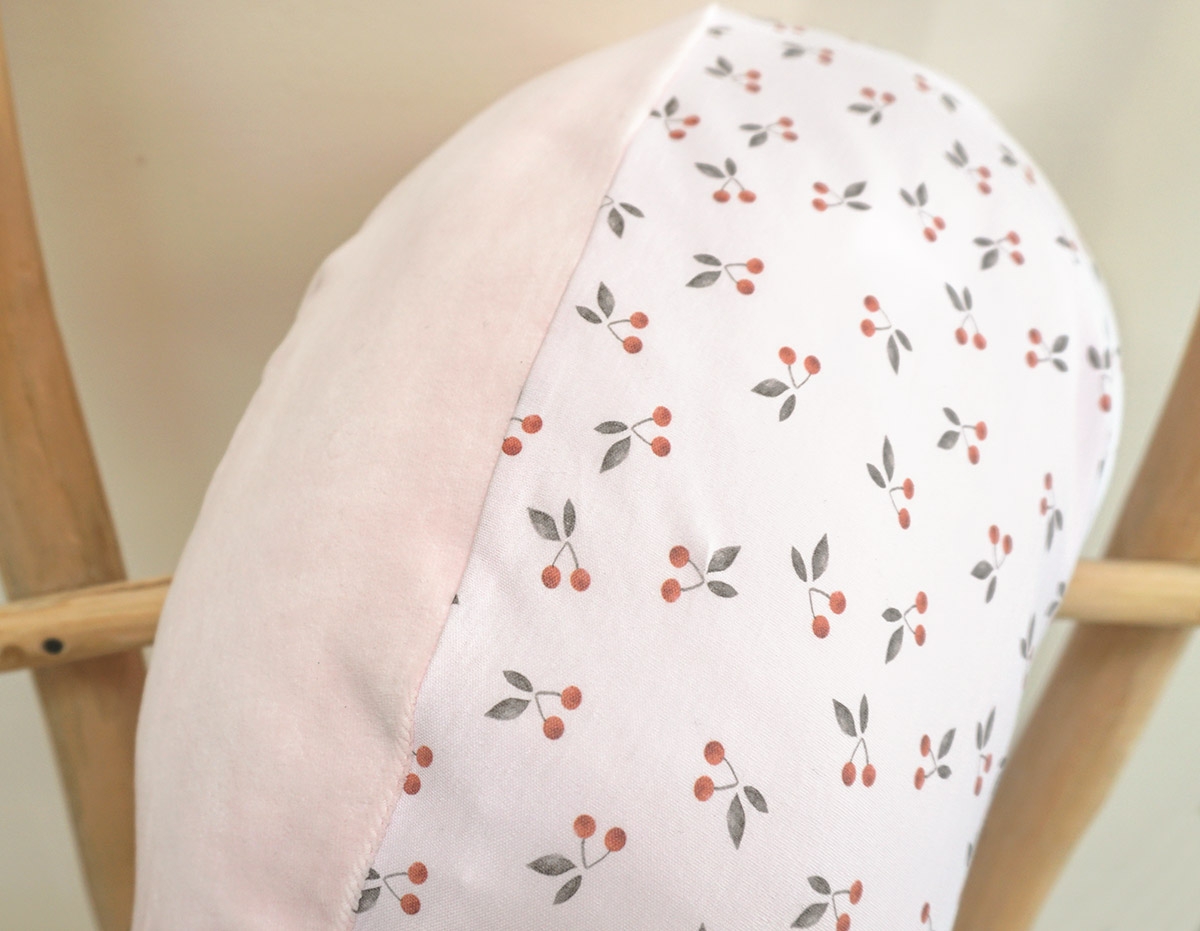 PRESVLAKA za jastuk za dojenje,